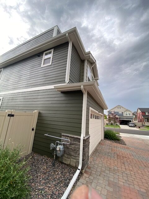 Siding, painting, gutters and window replacement in Erie near Broomfield, CO